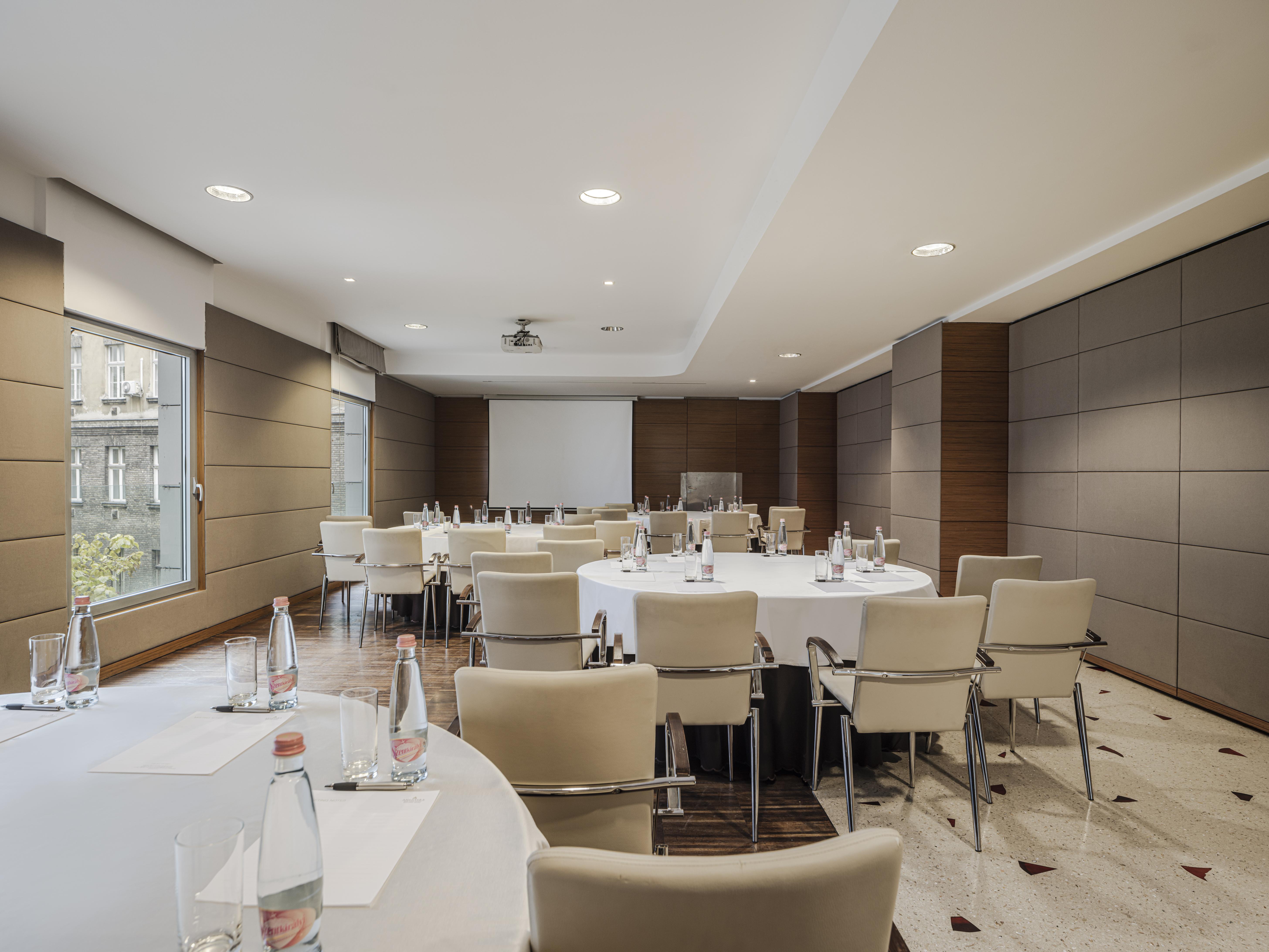Anantara New York Palace - A Leading Of The World Hotel 5*